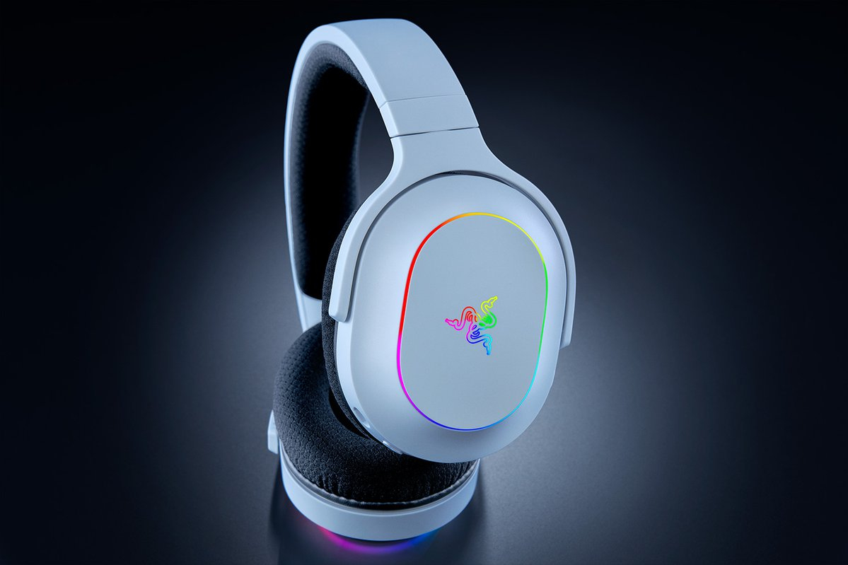 Razer Casti Barracuda X Chroma alb, RZ04-05220200-R3M1 - imagine 3