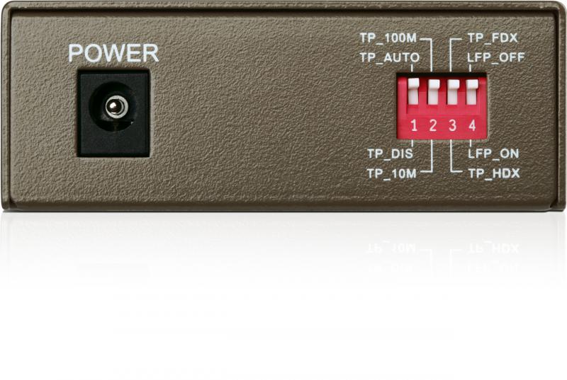 TP-LINK Omada 10/100 Mbps RJ45 to 100 Mbps Single-mode SC WDM Bi-Directional Fiber, MC111CS