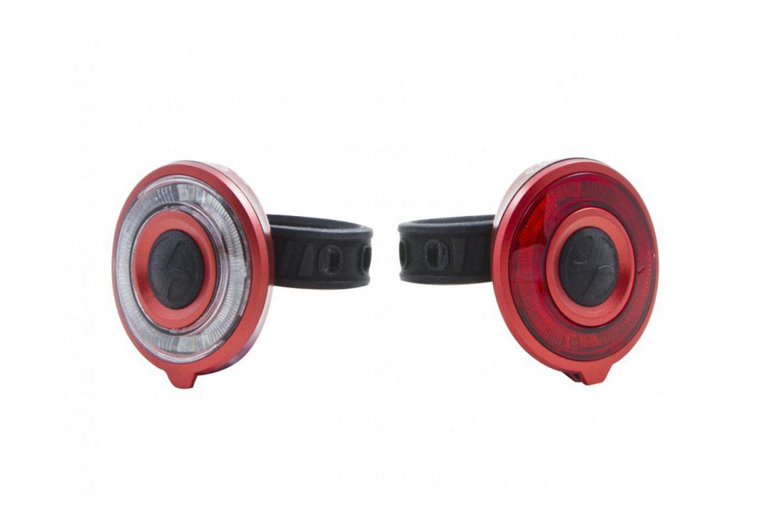 PEGAS Set lumini far+stop, 2 LED-uri rosii, 2 LED-uri uri albe, Baterii: 2 x 2 CR2032, SPA999165ROSM