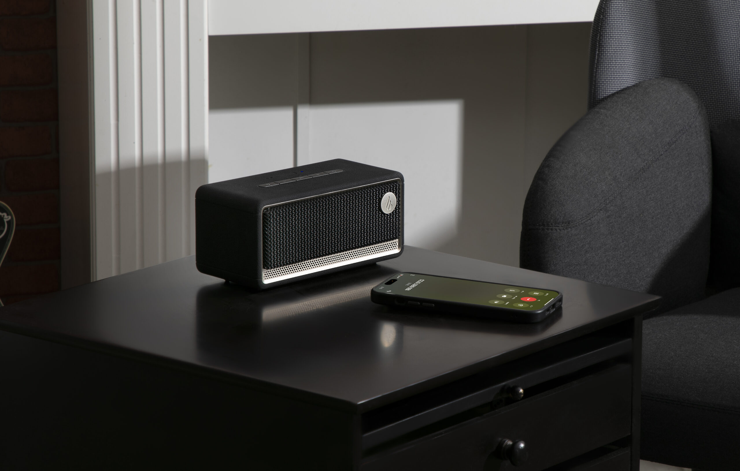 Edifier BOXE portabila bluetooth, RMS: 34W (8W + 8W + 18W), built-in Li-ion up to 9 hours, ES60-BK