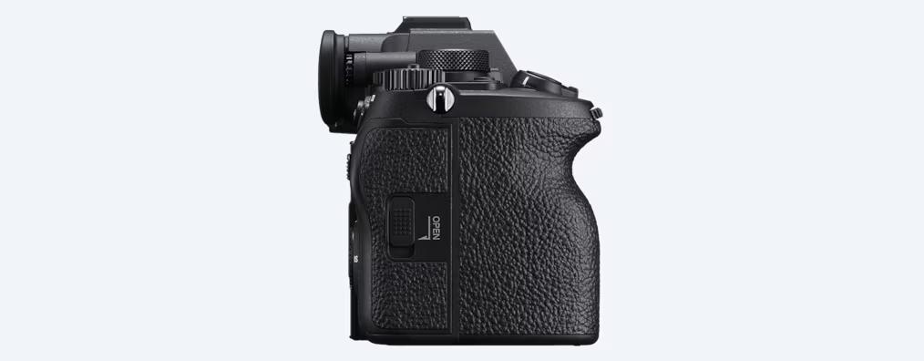 SONY APARAT FOTO Α7R V CU SENZOR DE IMAGINE FULL FRAME, ILCE7RM5B.CEC - imagine 2