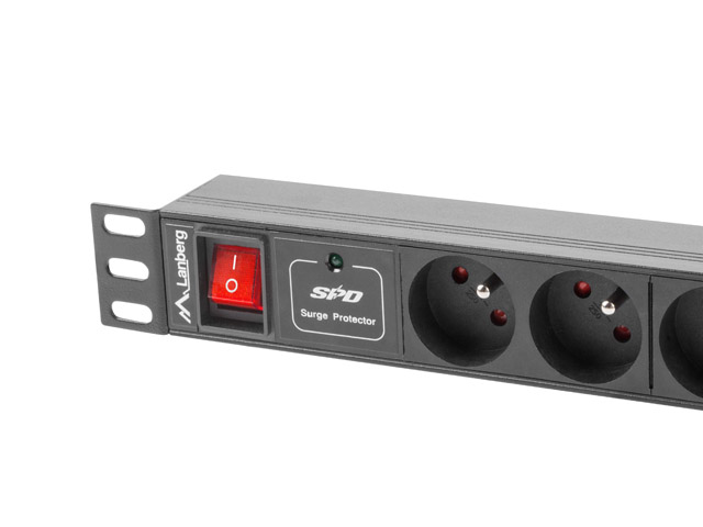 Lanberg Unitate alimentare PDU 19", 8 prize ng, PDU-04E04I-0200-IEC-BK - imagine 3