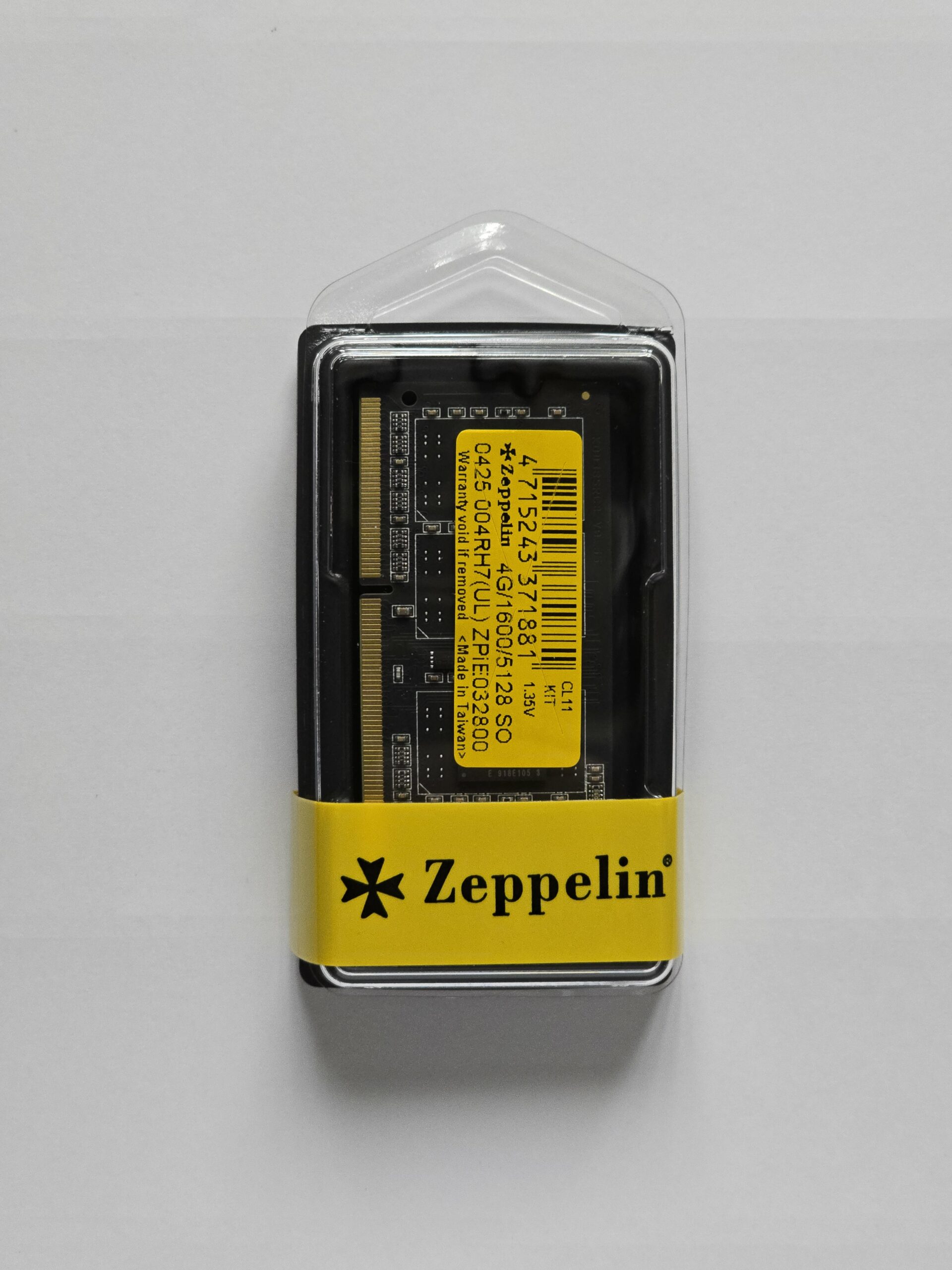 Zeppelin MEMORIE SODIMM DDR3 8GB frecventa 1600 MHz, (kit 2 x 4GB), low, ZE-SD3-8G1600V1.35-KIT
